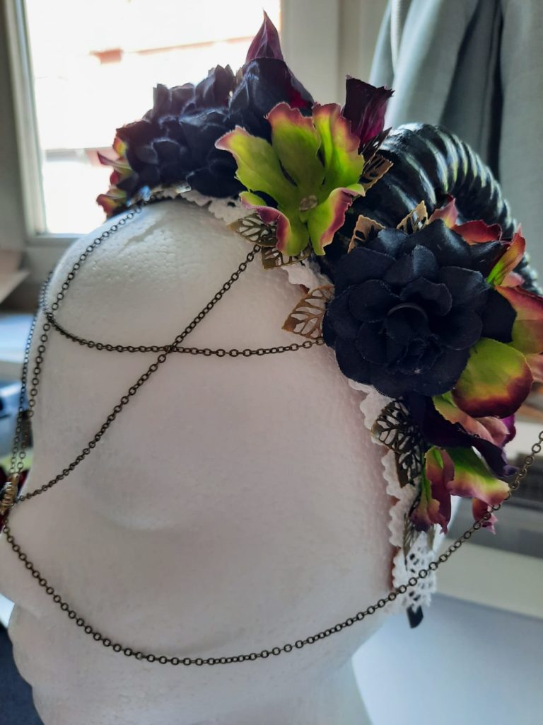 Blumen Headpiece Hörner DIY basteln Kopfschmuck