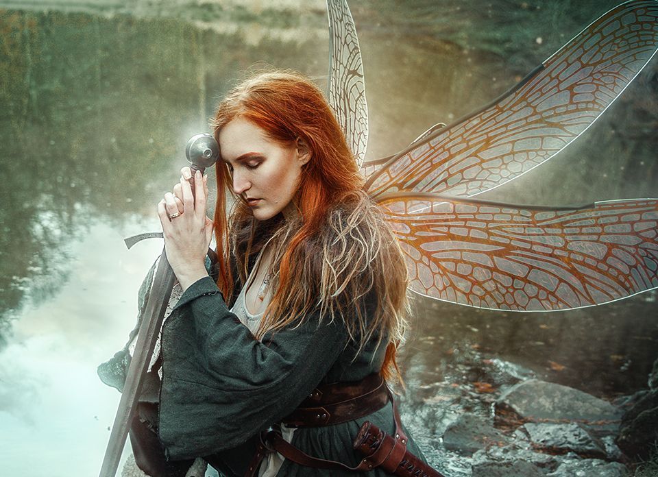 Ein Tag als Held: Krieger Elfe mit einem Schwert, Fantasy Shooting